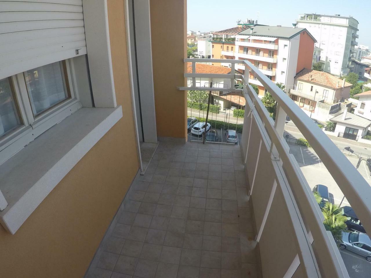 Condominio Commerciale Caorle Exterior photo